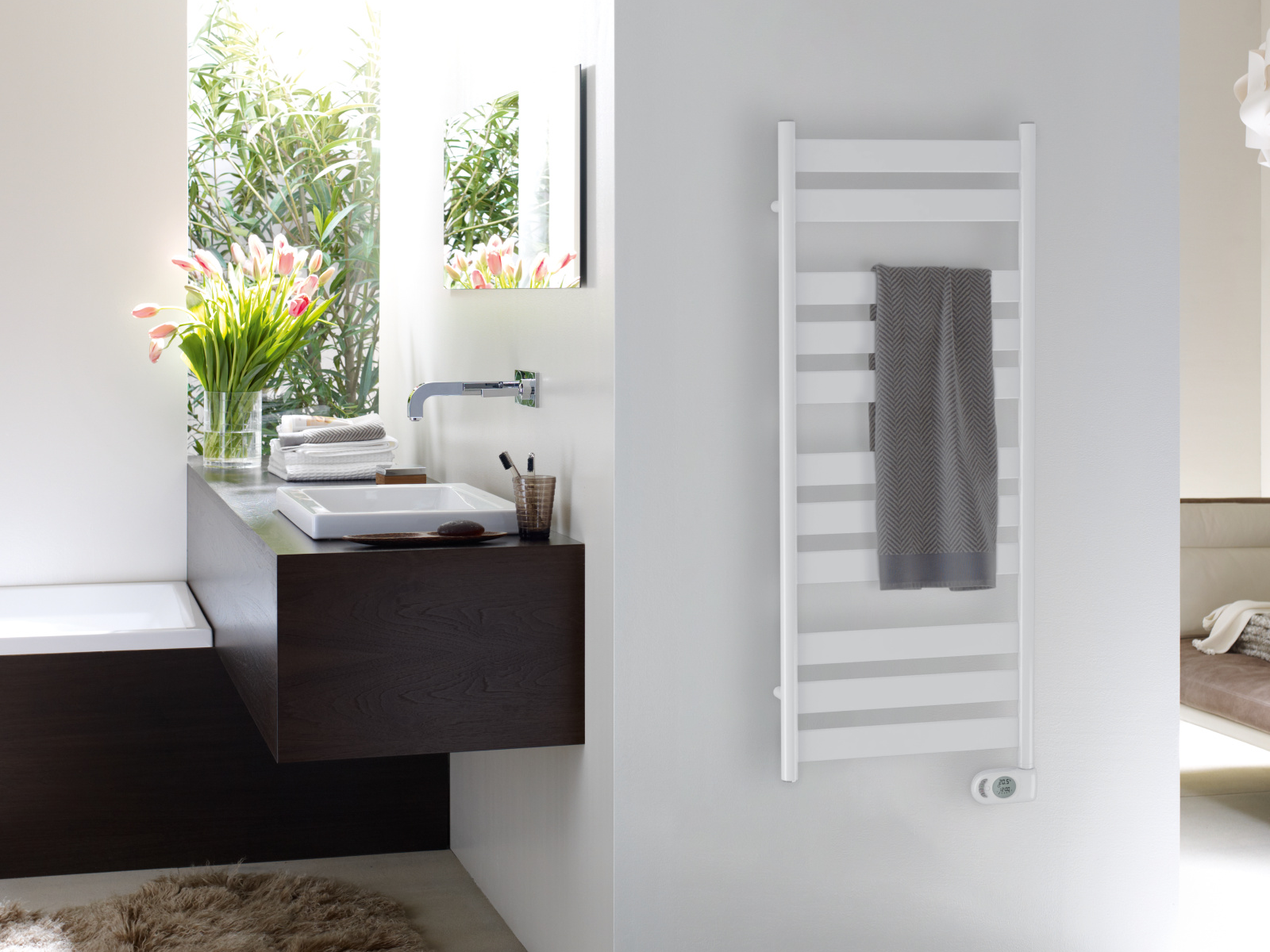 Rendering Zehnder Zeta Decorative radiator 